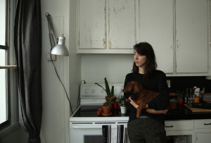 Sara A.Tremblay poses for a portrait in her kitchen, on Thursday Nov.26, 2015.Tremblay is a photographer and a visual artist who likes to work from her apartment, on Beaubien St. If not at home, she also likes to work from her studio. Wherever she goes, she brings Delima, her six years old dog. Tremblay has been an active artist for few years now. Her work has been exhibited more than once. (Marie-Emmanuelle Boileau/JOUR 523)